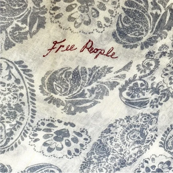 NEW FREE PEOPLE Paisley Shoulder Bag Lavender White NWT - Picture 5 of 6